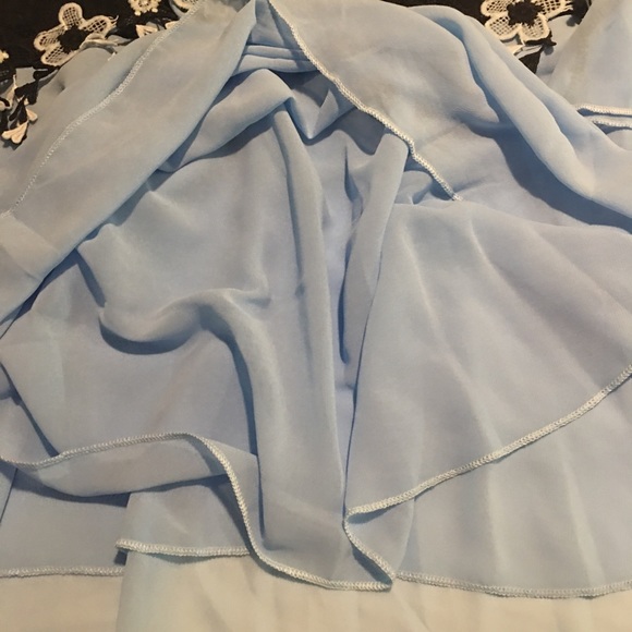 Lace blue and black delicate blouse size S - Picture 5 of 7